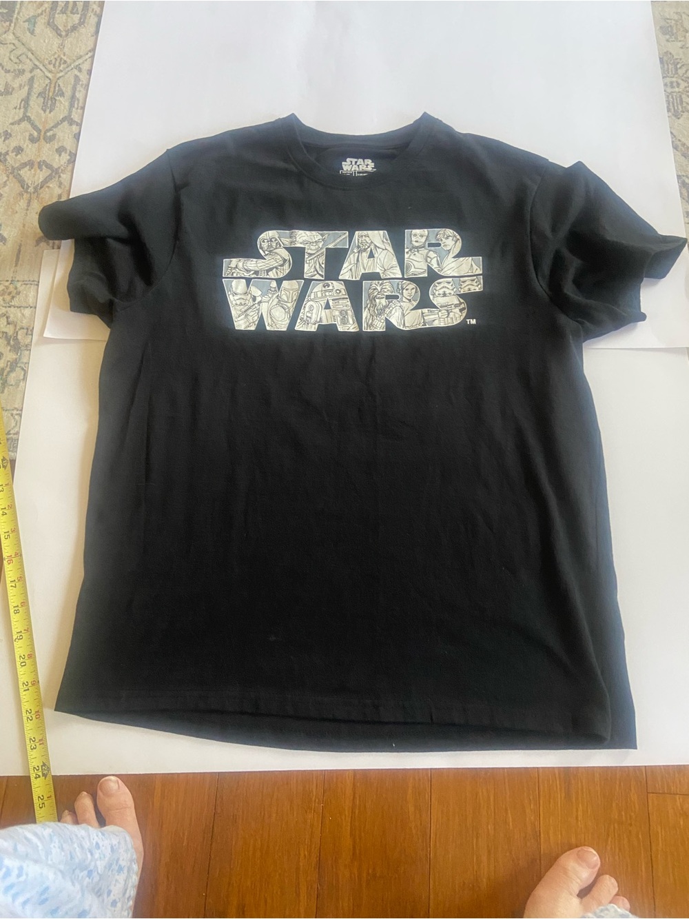 Star Wars Black Short Sleeve Tee with White Logo in size L